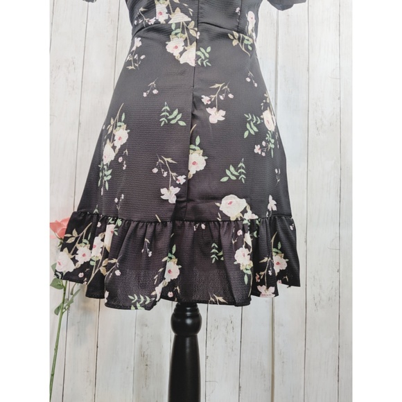 Women black Boho floral spring summer mini dress - Picture 6 of 7